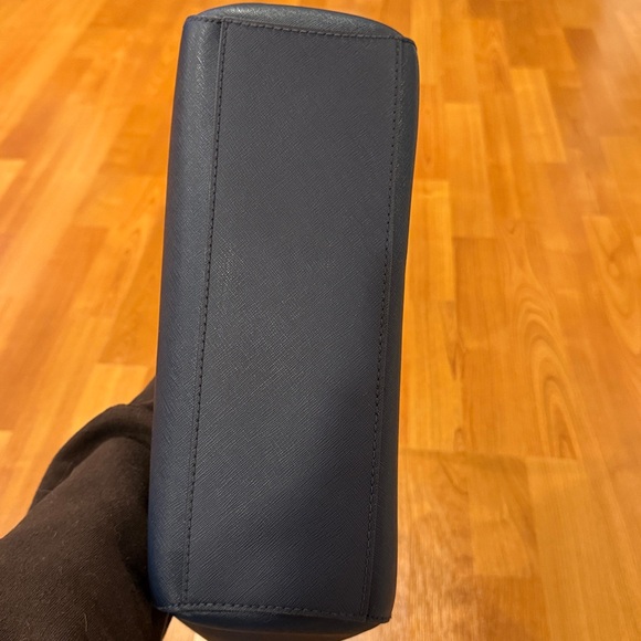 Michael Kors Navy & Silver Tote - Picture 6 of 7